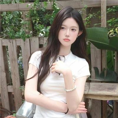 春潮烂漫海棠红